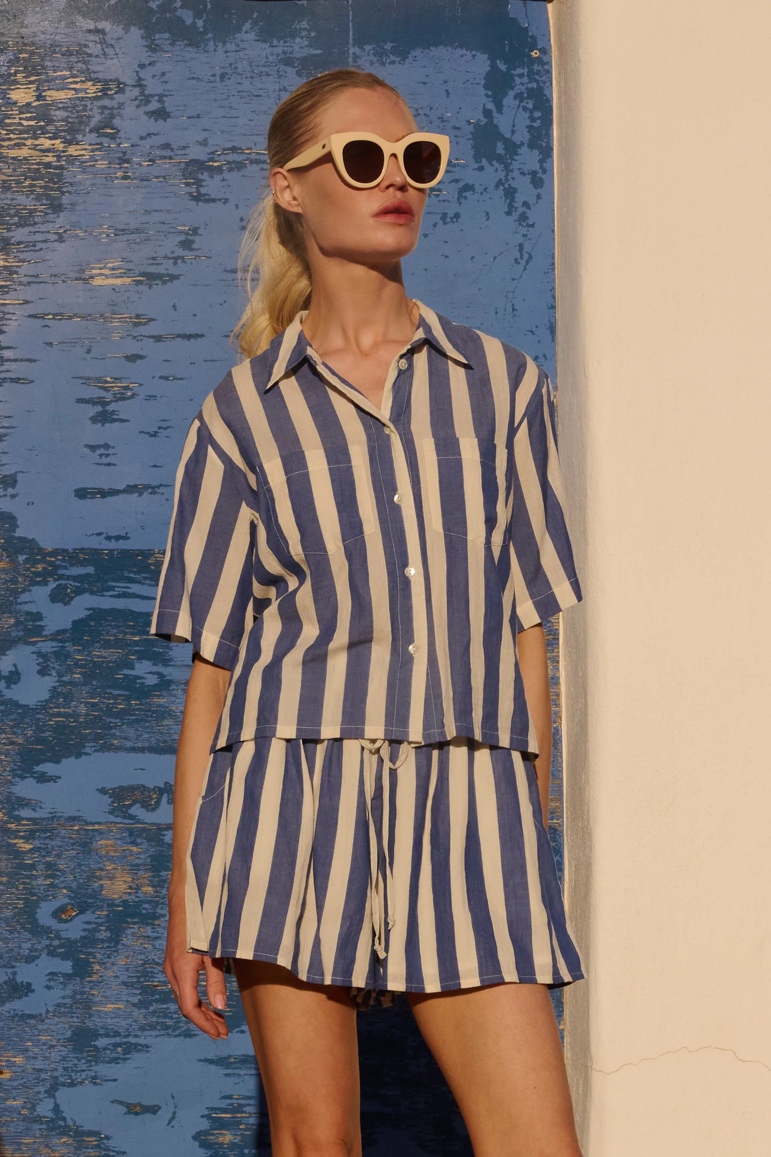 Tops & Blouses